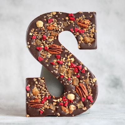 Ⓥ Letter S | Nuts & Fruits | Topped | PUUR